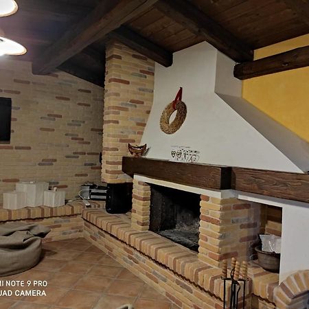La Taverna Di Lulu Arnesano Εξωτερικό φωτογραφία