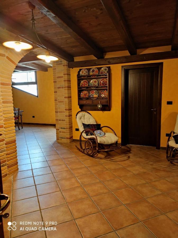 La Taverna Di Lulu Arnesano Εξωτερικό φωτογραφία